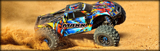 Traxxas 89086-4-Blue Maxx With Widemaxx